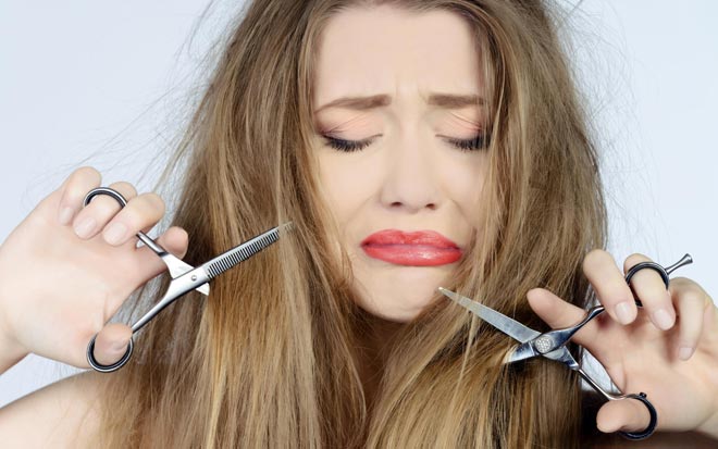 On peut ajouter à la coloration pour cheveux lhuile