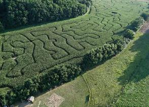 Labyrinthe geant des 7 vallees