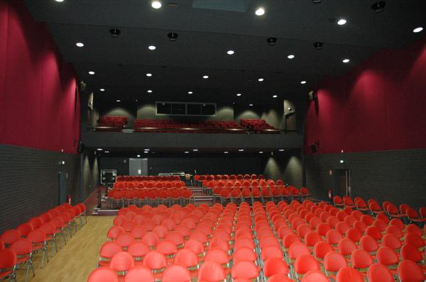 salle theatre des 2 marronniers
