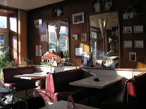 Chez jeanne - le theatre