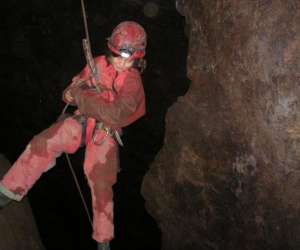 Speleologie, Raquettes A Neige