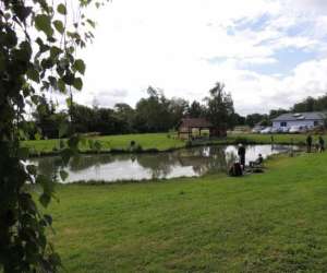 Le Parc Des Etangs Des Sources