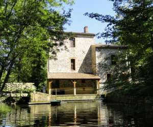 photo La maison de la riviere St Georges De Montaigu 6465