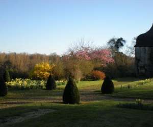 photo Parc du plessis - croquet club St Aubin Des Chateaux 3046