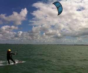 photo Ecole de kitesurf noirmoutier kite fromentine kite Noirmoutier En L Ile 5339