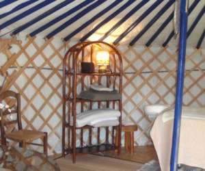 photo Relaxation detente en yourte - modelage   corporel Chateau Guibert 4196
