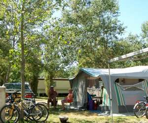 Camping La Grande Vallee Camping La Grande Vallee