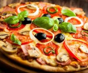 photo Tutti quanti camion pizza St Jean Des Echelles 6772