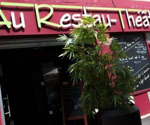 Au restau-théâtre Au restau-théâtre