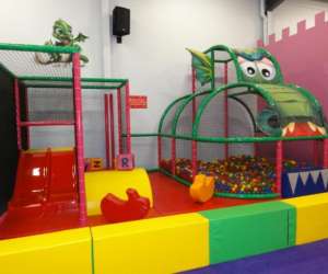 photo Parc de jeux pour enfants Poitiers 4870