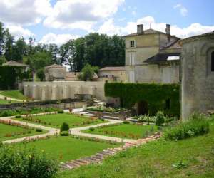 Abbaye De Fontdouce