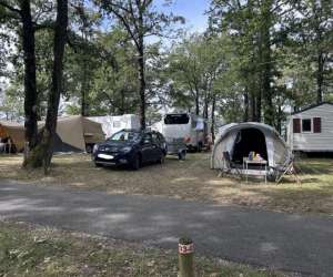 photo Camping les petites minaudires St Sauveur 7551