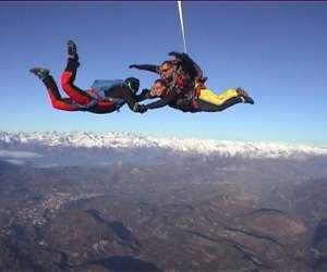 photo Atlas parachutisme Salon De Provence 2506