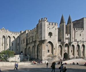  Palais Des Papes