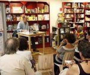photo Librairie la porte des mots Salon De Provence 2773