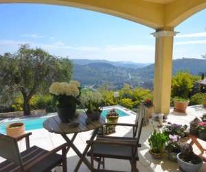 photo Chambres d'htes de charme villa jacaranda Auribeau Sur Siagne 7041