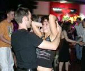 photo Cours de danse et soiree ceroc Marseille 3072