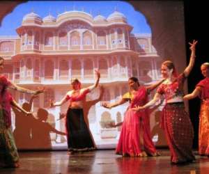  Spectacle De Danse Indienne Bollywood