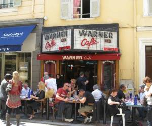 Warner Cafe 