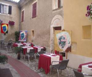 La Taverne D