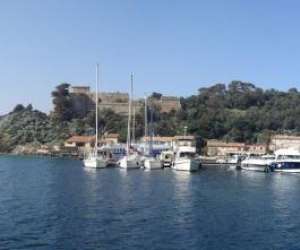 photo Location  voilier duo83 Hyeres 4466