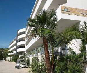 Appart Hotel Saint Esteve