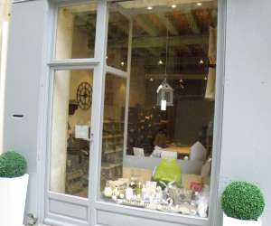 photo Boutique atelier lulu en provence Tarascon 5874