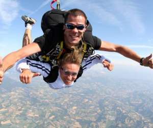 Skydive Center, Centre De Parachutisme