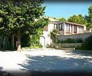 photo Restaurant la ribote de l'homme noir Eyguieres 6378
