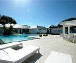 photo Location vacances vip Lambesc 7815