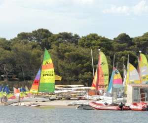 photo Yacht club de six-fours Six Fours Les Plages 9125