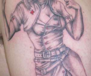 photo Tatouage saint tropez - artist, art / creation Gassin 14250