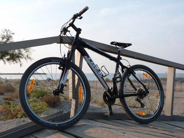 Le velo saintois deals