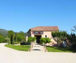 photo Saumane arts & vin Saumanes De Vaucluse 15205