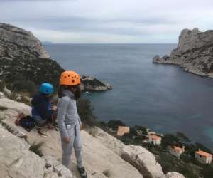photo Yescalade - moniteur d'escalade des calanques Marseille 15450