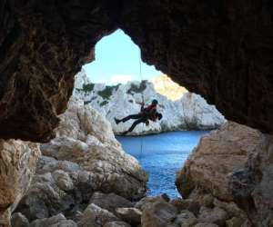 photo Yescalade - moniteur d'escalade des calanques Marseille 15452