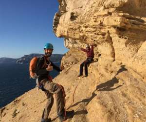 photo Yescalade - moniteur d'escalade des calanques Marseille 15453