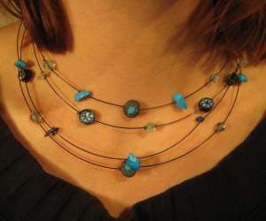 photo Il etait une soie  ' atelier et  boutique' Venosc 4040
