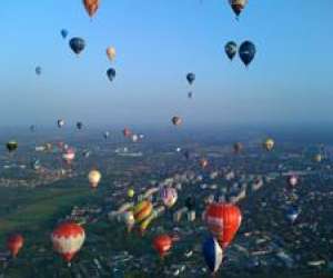 photo Montgolfieres et cie:   bapteme de l'air en montgolfiere   Annonay 5303