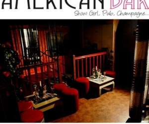photo American bar show girl, pub, champagne Lyon 10744