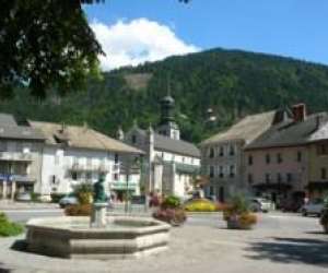 Gîtes Thônes Aravis. Gîtes Thônes Aravis.