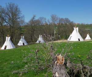 photo Tipi camp -  domaine du vierre St Victor Sur Rhins 7983