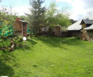 photo Les sapins - chambres et tables d'htes Le Lac D Issarles 9678