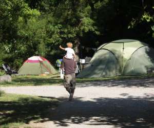 photo Le camping du thtre Alba La Romaine 11313