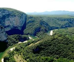 photo Ardchetours Vallon Pont D Arc 14157