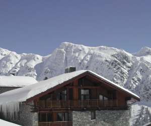 photo Ski planet - guide du ski Bozel 2427