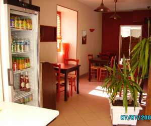 photo Place aux pizzas  St Andre Le Gaz 2628