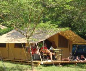 Camping Le Nid Du Parc 