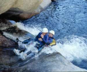 photo Ardechetour - service de rservations sport et dcouverte Vallon Pont D Arc 2868