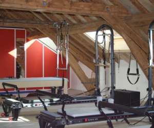 photo Studio blanche pilates Annecy 7356